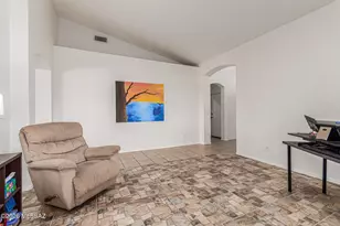 9496 N Weather Hill Dr, Tucson, AZ 85743 - Photo 17