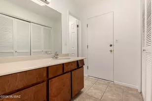 8909 E Palm Tree Dr, Tucson, AZ 85710 - Photo 29