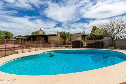 8909 E Palm Tree Drive, Tucson, AZ 85710 - Photo 1