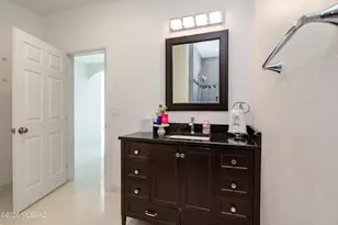 9465 E Sanctuary Pl, Tucson, AZ 85749 - Photo 21