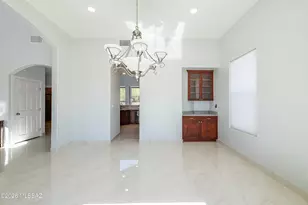 9465 E Sanctuary Pl, Tucson, AZ 85749 - Photo 13