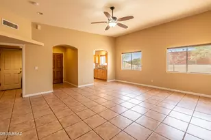12325 N Star Cluster Dr, Marana, AZ 85653 - Photo 7