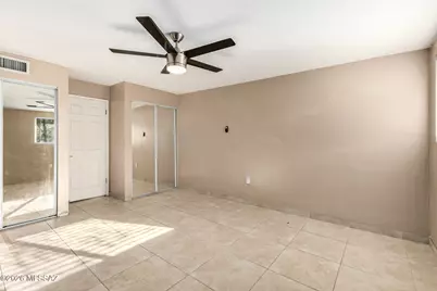 8051 E Hawthorne Street, Tucson, AZ 85710 - Photo 23