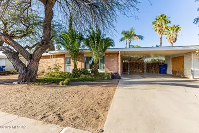 8051 E Hawthorne Street, Tucson, AZ 85710 - Photo 9