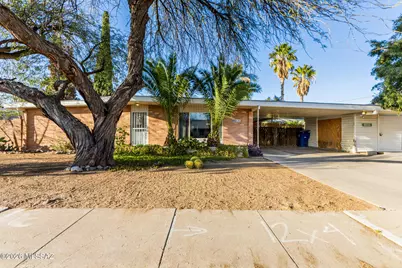 8051 E Hawthorne Street, Tucson, AZ 85710 - Photo 1