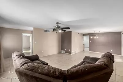 8051 E Hawthorne Street, Tucson, AZ 85710 - Photo 3