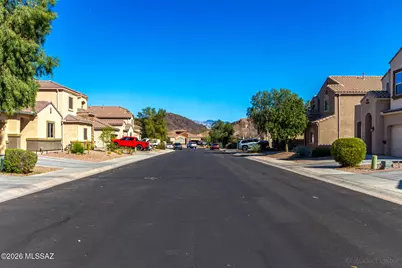 9162 W Blue Saguaro Street, Marana, AZ 85653 - Photo 33