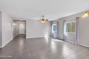 8939 N Country Cove Tr, Tucson, AZ 85742 - Photo 3