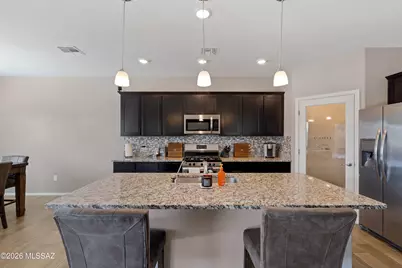 8878 E Abrams Loop, Tucson, AZ 85710 - Photo 11