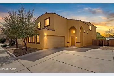8878 E Abrams Loop, Tucson, AZ 85710 - Photo 1
