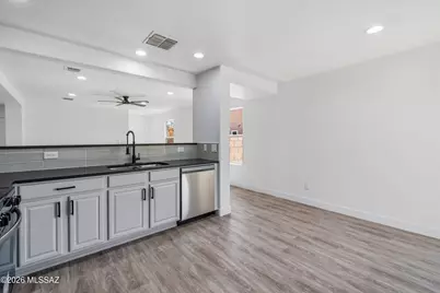 6448 S Bright Sun Avenue, Tucson, AZ 85706 - Photo 17