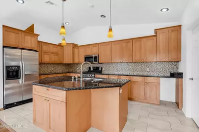 7940 E Constant Place, Tucson, AZ 85730 - Photo 15