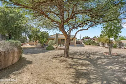7940 E Constant Place, Tucson, AZ 85730 - Photo 5