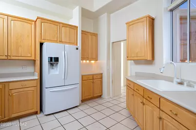 6552 N Turnberry Drive, Tucson, AZ 85718 - Photo 7