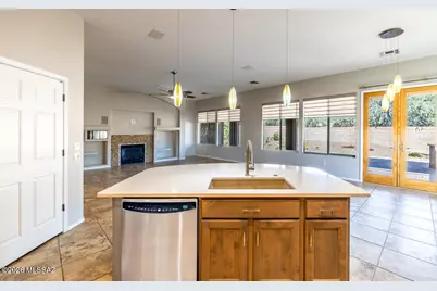 13806 N Heritage Canyon Drive, Marana, AZ 85658 - Photo 15