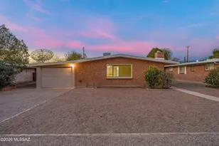 5819 E Rosewood St, Tucson, AZ 85711 - Photo 1