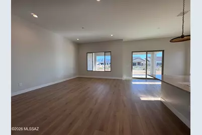 61987 E Skyview Way, Oracle, AZ 85623 - Photo 5