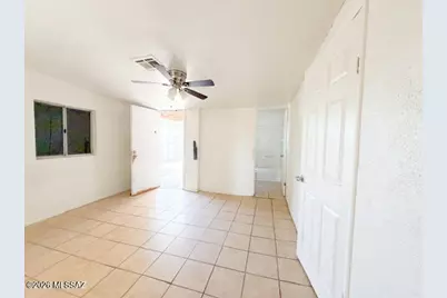 1025 S Kroeger Lane, Tucson, AZ 85745 - Photo 11