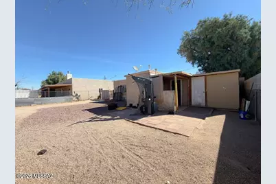 1025 S Kroeger Lane, Tucson, AZ 85745 - Photo 13