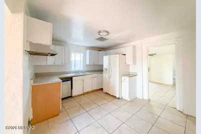1025 S Kroeger Lane, Tucson, AZ 85745 - Photo 7