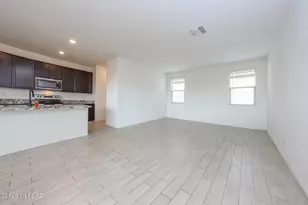 10636 W Harrigan Dr, Marana, AZ 85653 - Photo 13