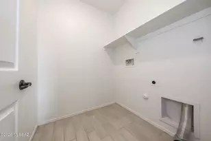 10636 W Harrigan Dr, Marana, AZ 85653 - Photo 35