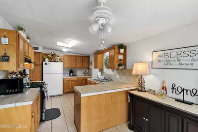 2155 W Calle Cusco, Tucson, AZ 85705 - Photo 5