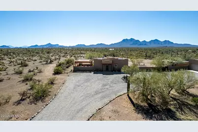 21151 W Mullins Lane, Marana, AZ 85653 - Photo 5