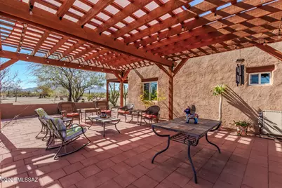 21151 W Mullins Lane, Marana, AZ 85653 - Photo 23