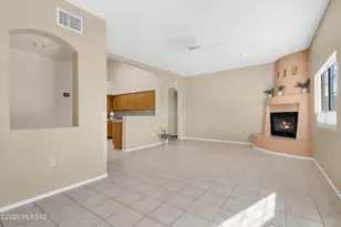 10621 E Northern Crest Dr, Tucson, AZ 85748 - Photo 9