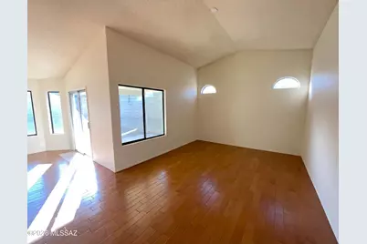 9248 N Eaglestone Loop, Tucson, AZ 85742 - Photo 3