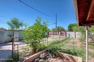 2753 N Tyndall Ave, Tucson, AZ 85719 - Photo 27