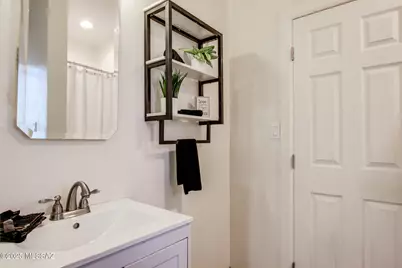 2753 N Tyndall Avenue, Tucson, AZ 85719 - Photo 17