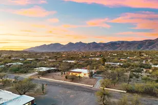 10631 E Rusty Spur Dr, Tucson, AZ 85749 - Photo 37