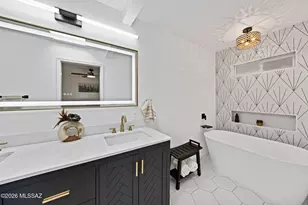 10631 E Rusty Spur Dr, Tucson, AZ 85749 - Photo 17