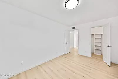 10631 E Rusty Spur Drive, Tucson, AZ 85749 - Photo 25