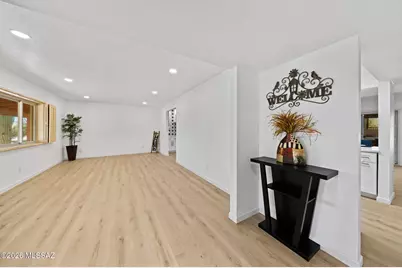 10631 E Rusty Spur Drive, Tucson, AZ 85749 - Photo 7