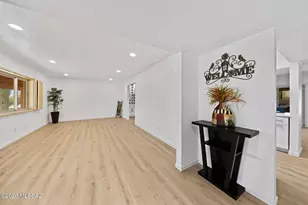 10631 E Rusty Spur Dr, Tucson, AZ 85749 - Photo 7