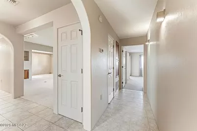 621 S Los Rubies Circle, Green Valley, AZ 85614 - Photo 15