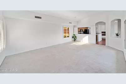 13066 N Eagleview Drive, Oro Valley, AZ 85755 - Photo 11