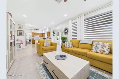 930 W Silver Hill Street, Tucson, AZ 85737 - Photo 11