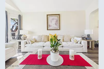 930 W Silver Hill Street, Tucson, AZ 85737 - Photo 9