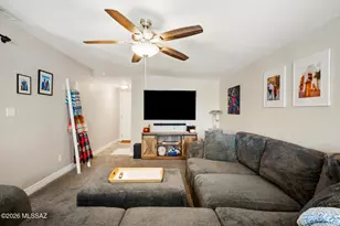 1025 E 32nd St, Tucson, AZ 85713 - Photo 9