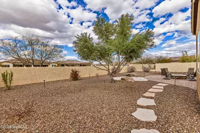 61354 E Happy Jack Trail, Oracle, AZ 85623 - Photo 37