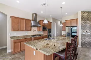 11681 N Palawan Pl, Oro Valley, AZ 85737 - Photo 17