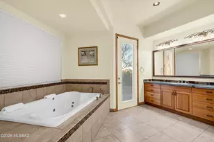4130 S Saguaro Path Ct, Tucson, AZ 85730 - Photo 17