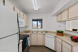5751 N Kolb Rd, Tucson, AZ 85750 - Photo 15