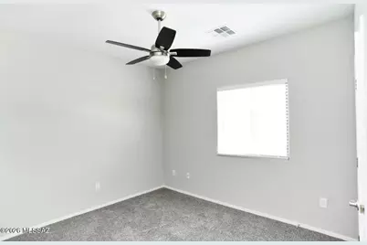 9070 W Old Agave Trail, Marana, AZ 85653 - Photo 17