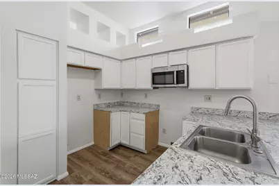 10016 E Paseo San Ardo, Tucson, AZ 85747 - Photo 13