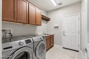 2355 E Thunder Blf Dr, Green Valley, AZ 85614 - Photo 25